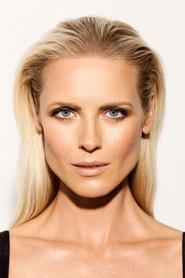 Synnøve Macody Lund
