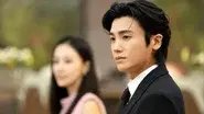 Dong Ju Steals 2 Trillion Won to Stay Alive still