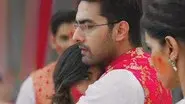 Armaan stops Abhira still