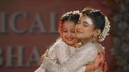 Maira embraces Abhira still