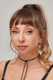 Laura Cymer