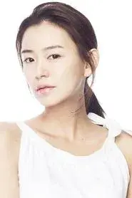Shim Yi Young