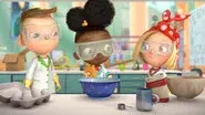 Cake Twist & Garden Party still