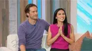 Oliver Hudson, Élodie Yung still