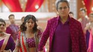 Vidya objects to the wedding still