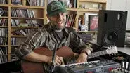 Jason Lytle still