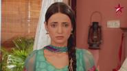Lavanya Consoles Arnav still