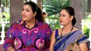 Babita Decides To Join A Club still