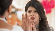 Manisha learns Ruhi's truth still