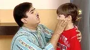 Jethalal Looks After The Kid still