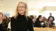 Annie Leibovitz: Life Through a Lens still