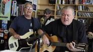 Los Lobos still