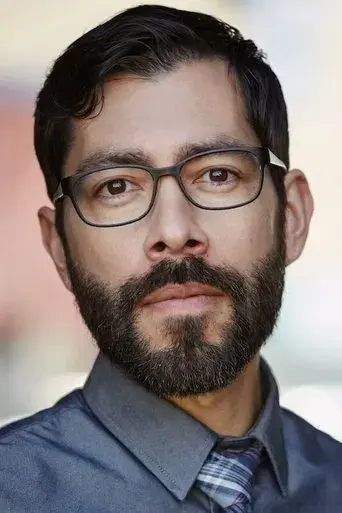 Darius De La Cruz