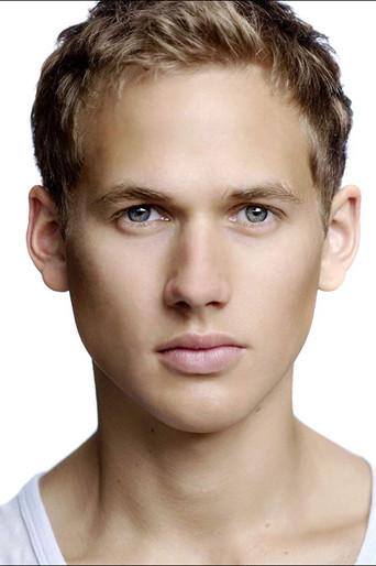Gregg Lowe