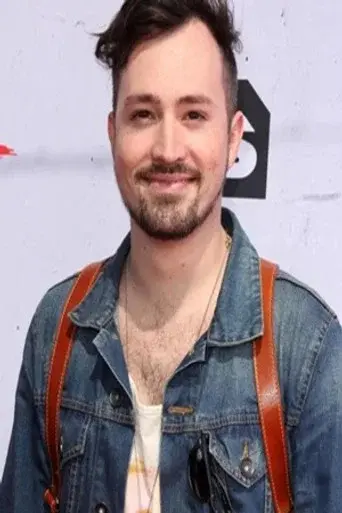 Dustin Belt
