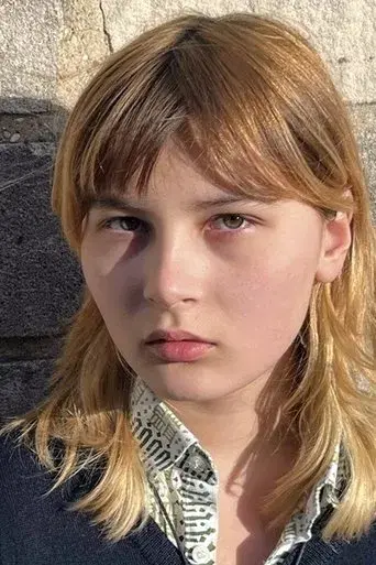 Luna Ho Poumey