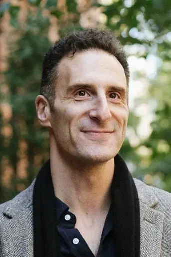 Aaron Tracy