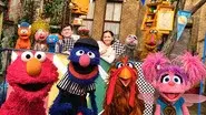 Elmo Runs the Race still