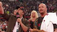Raw - Aug. 20, 2001 still