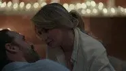 Sombras de desconfianza still
