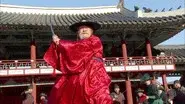 The Moon That Embraces the Sun still