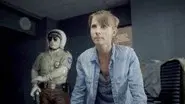 Episode 7 still