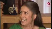 Savita Becomes Suspicious still