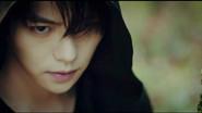 Wu Xie Attacked by Sacred Spiders still
