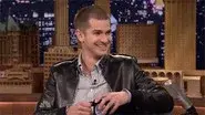 Andrew Garfield, Mary Lynn Rajskub, Chvrches still