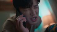 Eun-kang Doesn’t Let Go still