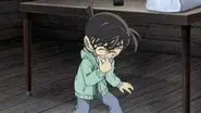 Murderer, Shinichi Kudo still