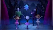 Vampirina Ballerina still