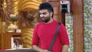 Day 40: La Tomatina in Bigg Boss House still