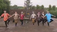 Episode 7 still