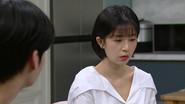 Yeon Doo Looks For A New Place still