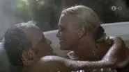 Fredde och Mickan åker på slottsweekend still
