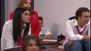 Roban a los profesores still