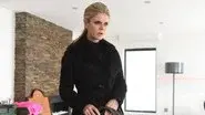 Episode 6 still