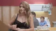 Paulina regresa still