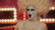 Two Queens, One Joke still
