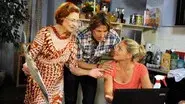 Episode 1574 still