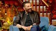 Comedy Ki Class Velle Ki Team Ke Saath still