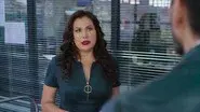"Con evidencia en mano" still