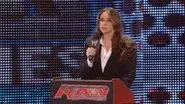 Raw - Nov. 17, 2008 still